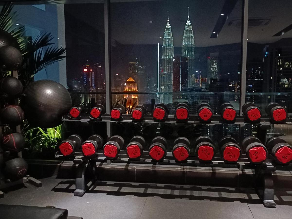 Lx 39A Balcony Klcc View 1 Bedroom Infinity Pool Куала Лумпур Екстериор снимка